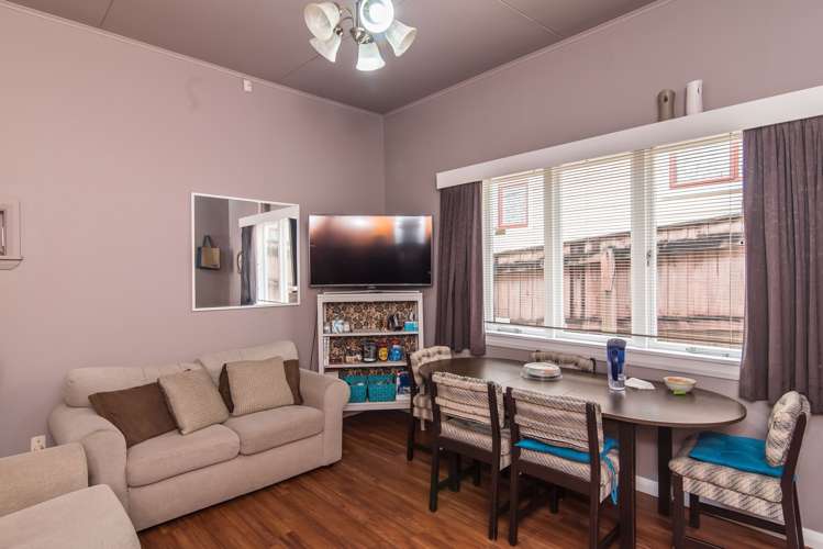 7 Millward Street Newtown_8