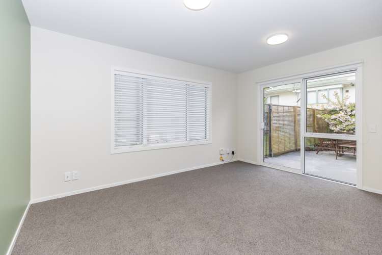 52e Fifth Avenue Enderley_9