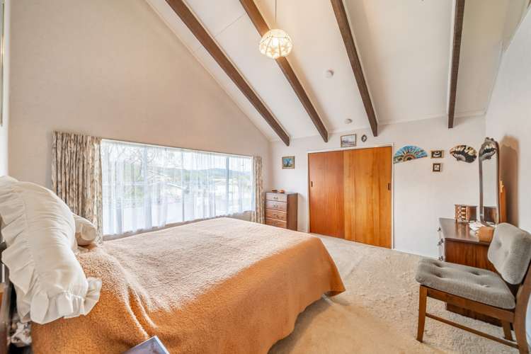 75 California Drive Totara Park_10