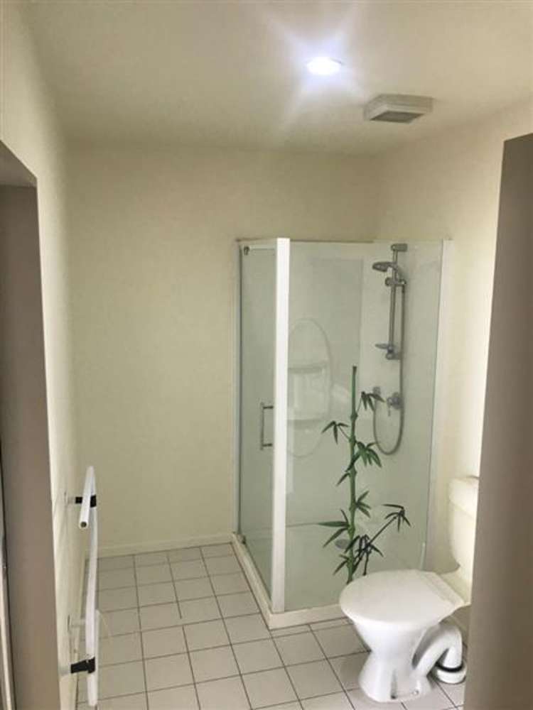 12/6 Ambrico Place New Lynn_11