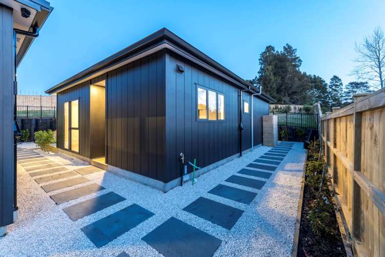 30 Katote Avenue Swanson_43