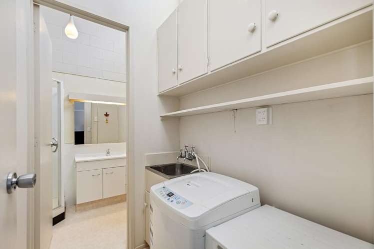 4/109A Te Atatu Road Te Atatu South_13