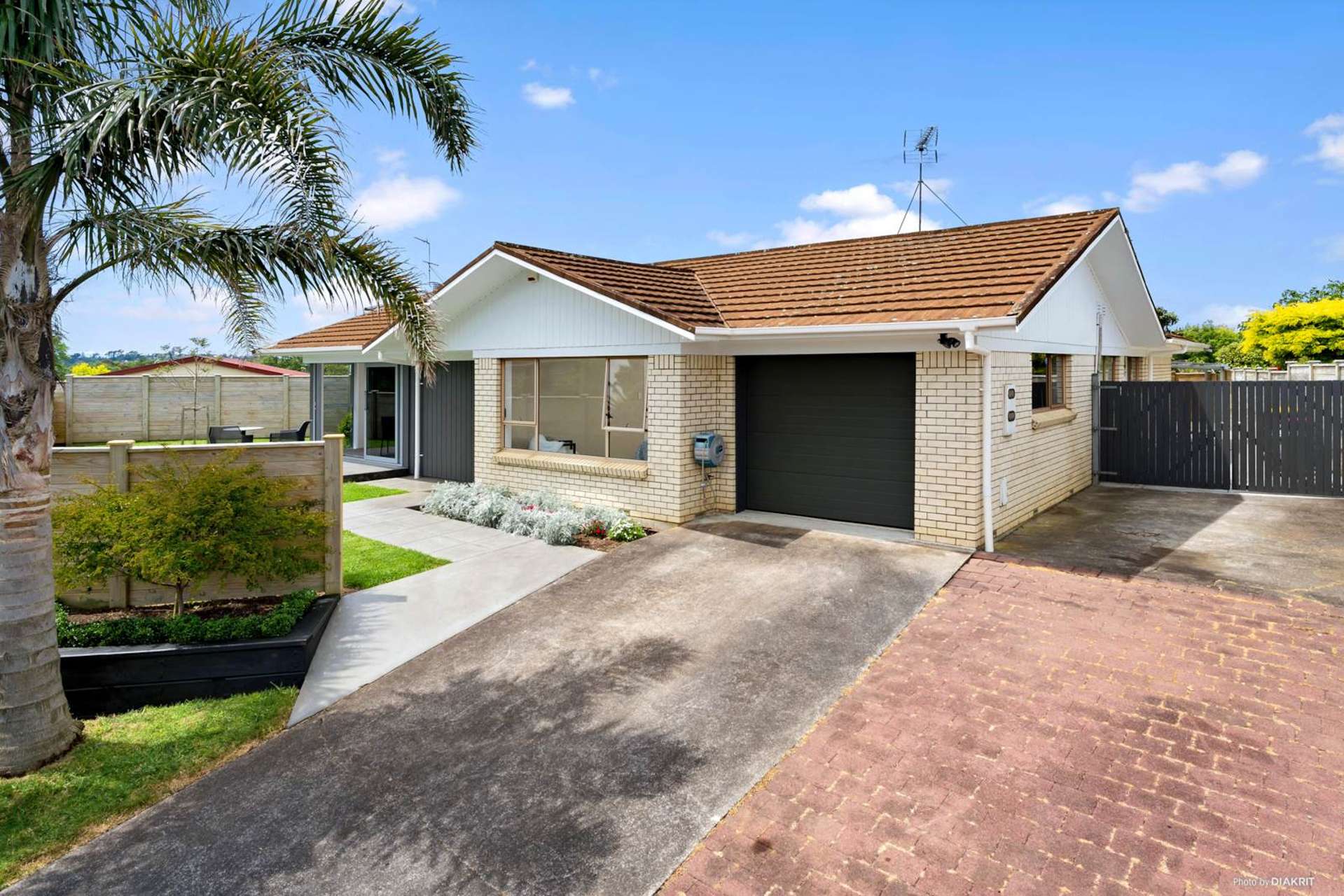 10 Walworth Avenue Pakuranga Heights_0