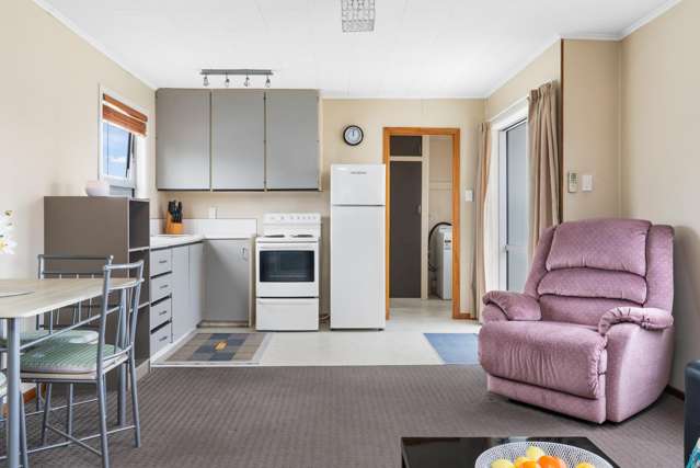 4/369 Hereford Street Linwood_4