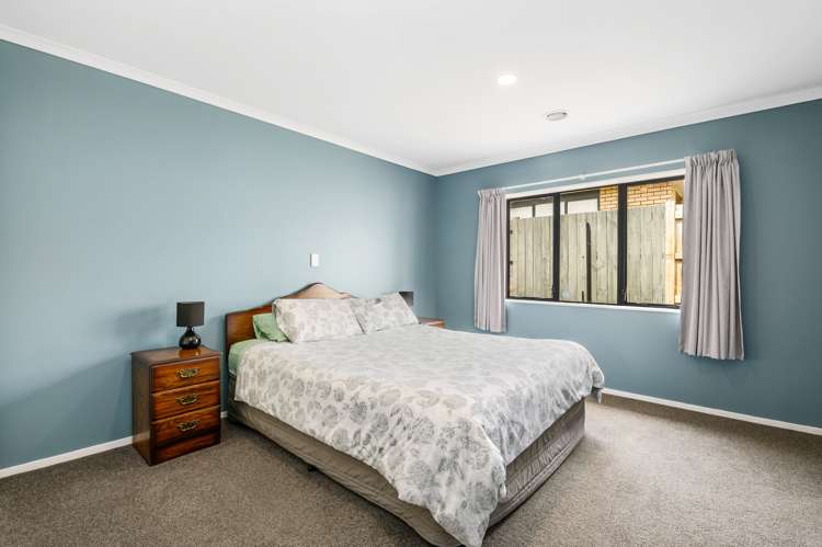 75 Basley Road Owhata_14