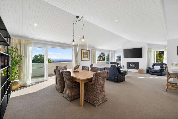 24 Hillplough Heights_2