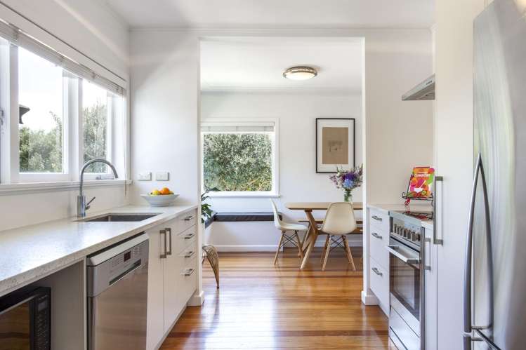 58 Kervil Avenue Te Atatu Peninsula_11