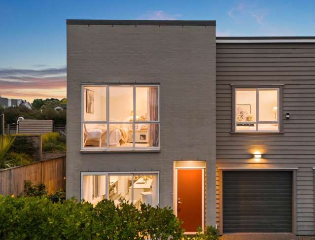 A Modern Home With a Parkside Vibe