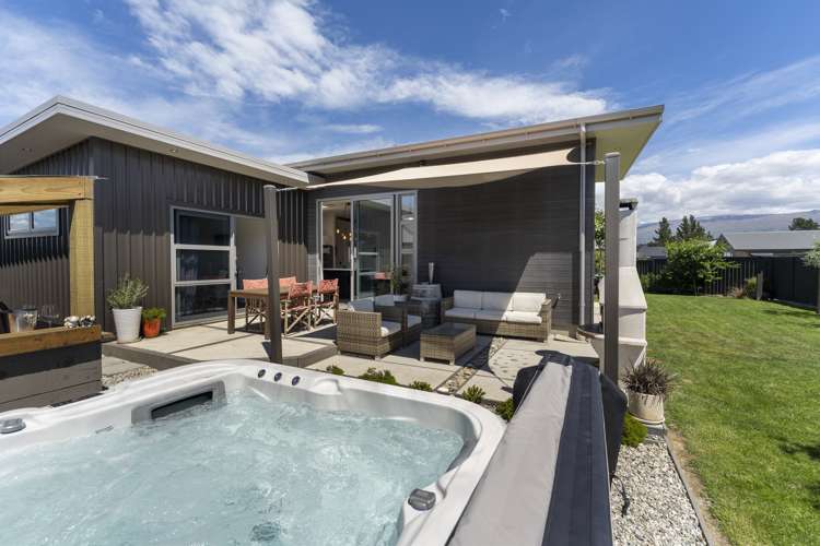 67 Larch Crescent Alexandra_9