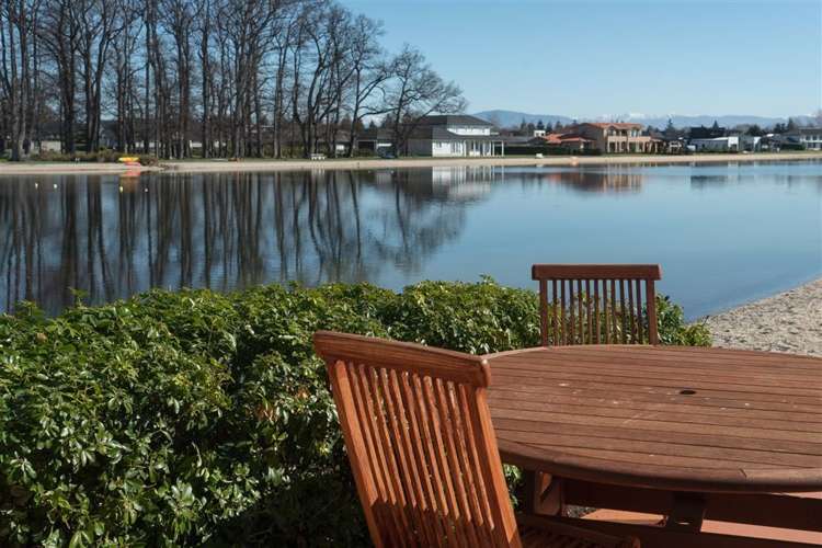 76 Oakgrove Drive Rangiora_1