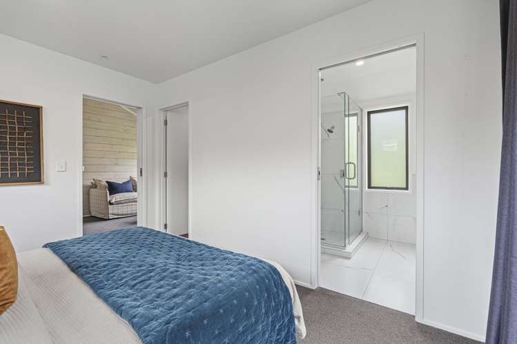 6 Honnor Place Hurdon_12