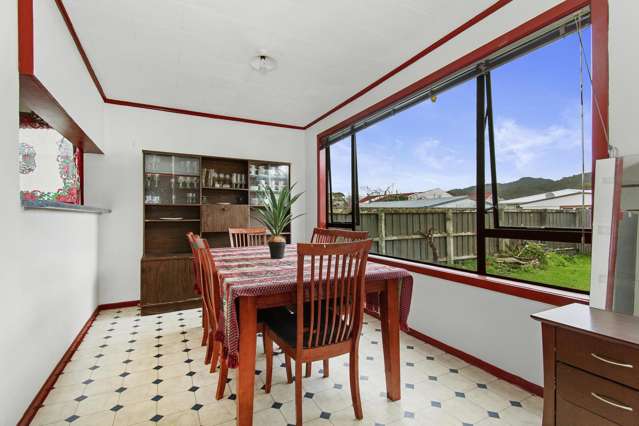 3 Kerepehi Grove Wainuiomata_3