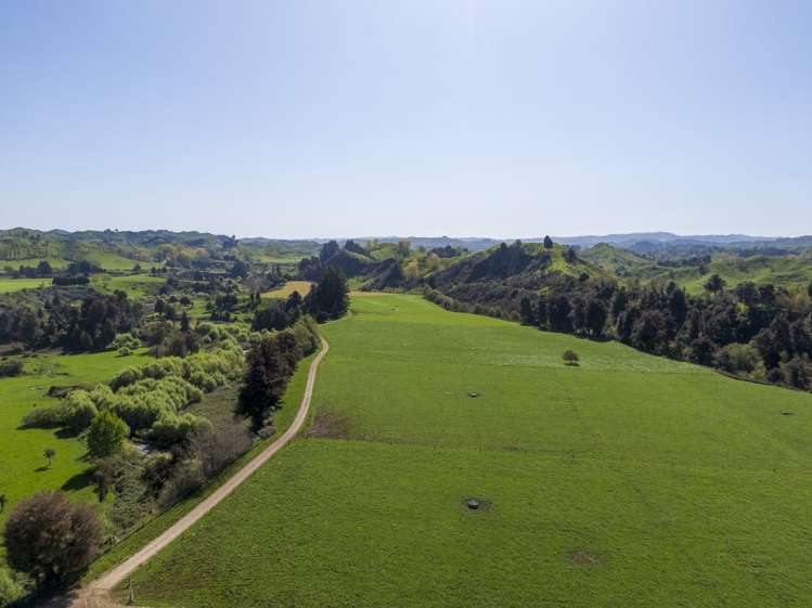 37 Karewarewa Road Rangiwahia_10