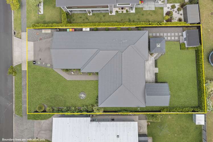 6 Defender Crescent Beachlands_19