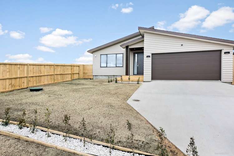11 Huahua Crescent Papakura_3