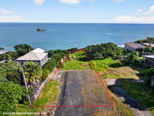 9 Ngatira Road Muriwai Beach_2