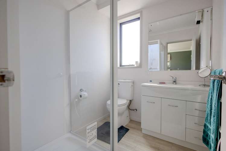 38 Arnott Heights Greymouth_13