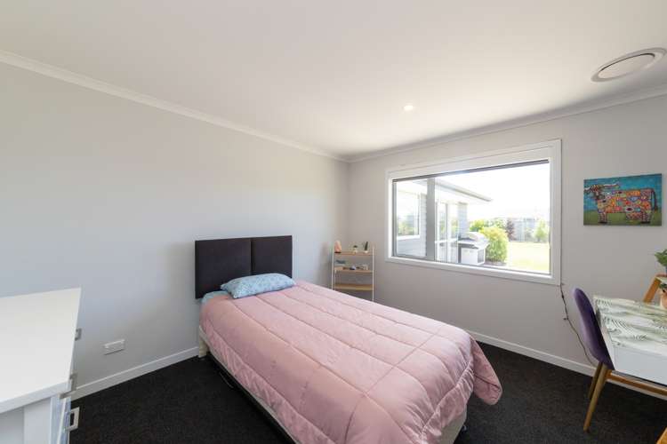96 Mount Taylor Drive Feilding_17