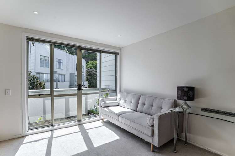 20/852 Mount Eden Road Three Kings_5