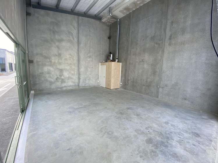 3-43/35 Bouverie Street Petone_5