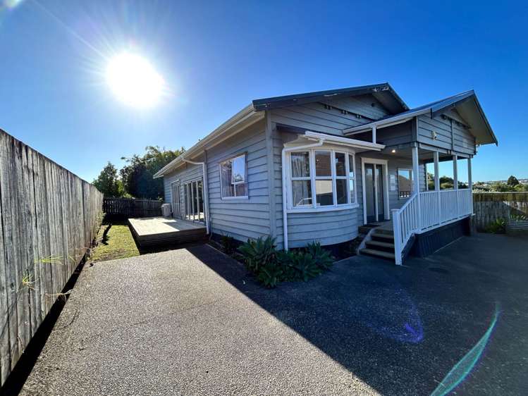 4 Hallam Street Mount Albert_9