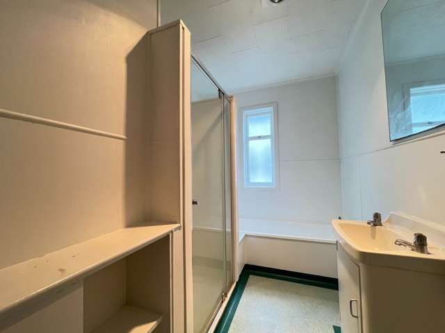 2/7 Telford Avenue Mt Eden_3