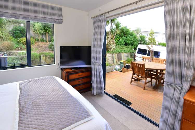 8 Carento Way Stanmore Bay_8