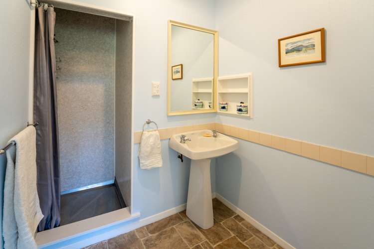 133 Princes Drive Britannia Heights_16