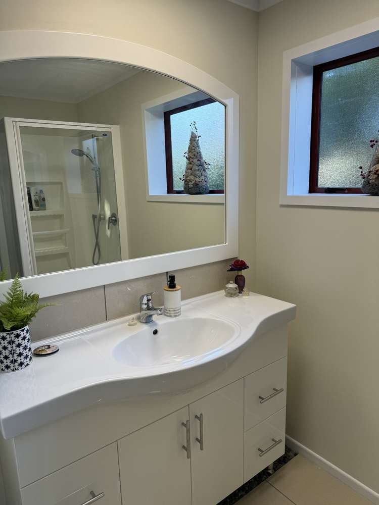 20 Riverpark Drive Kuratau_17