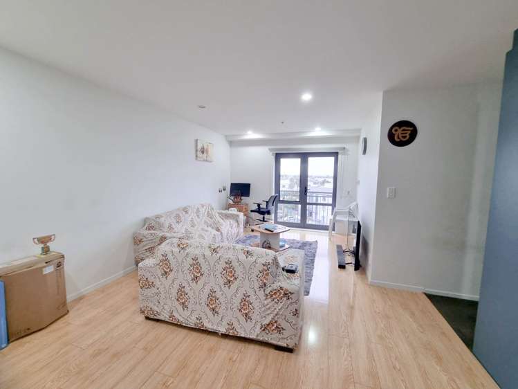 4F/10 Crown Lynn Place_0