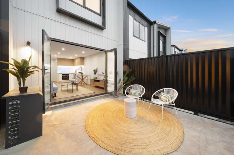6/4 Ngaroma House Drive Hobsonville_5