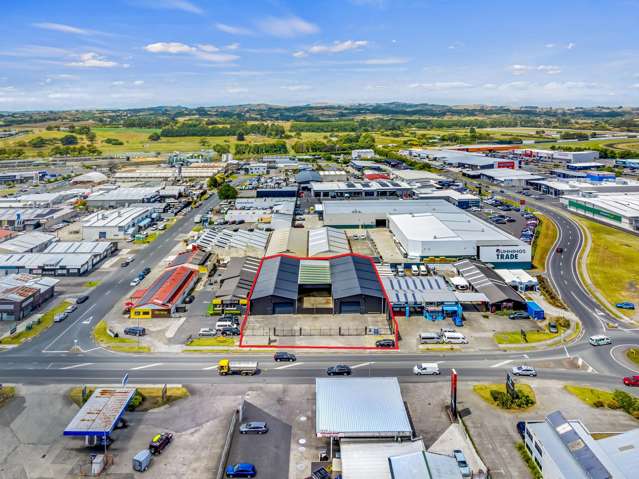 164-166 Manukau Road Pukekohe_2