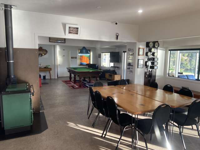 735 Whangaparapara Road Great Barrier Island_2