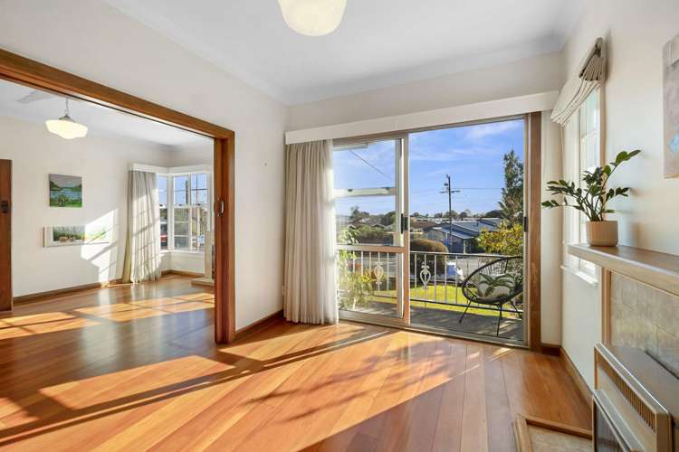 197 Tukapa Street Westown_6