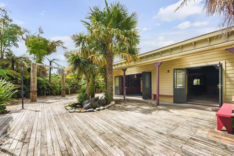 90 Commercial Street Takaka_3