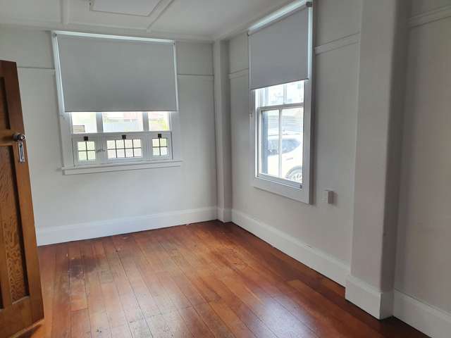 74 Powderham Street New Plymouth_4