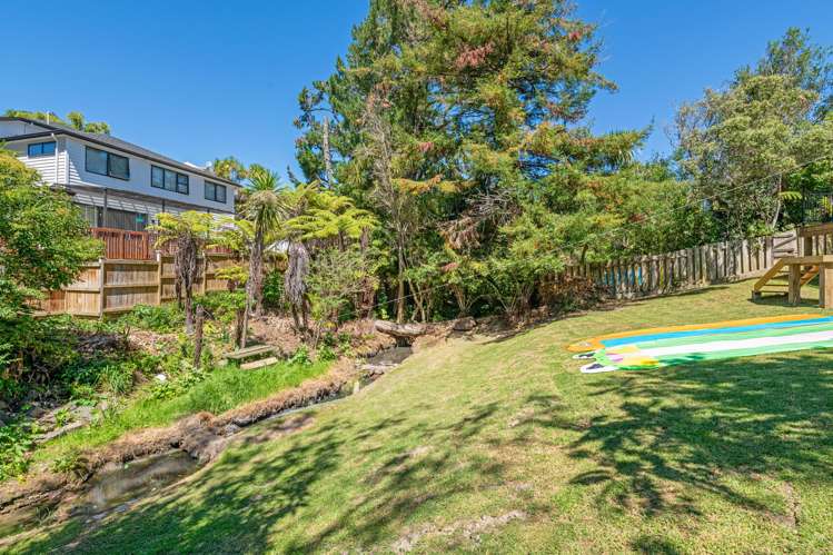 12 Airey Place Torbay_12