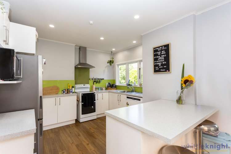 422 Yaldhurst Road Russley_4