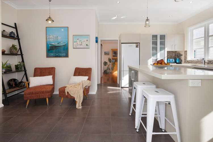 25 Bentinck Avenue Strathmore Park_9