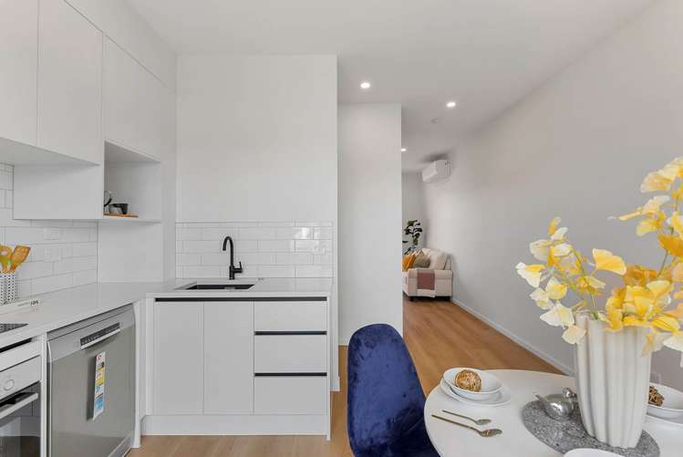 62 Whakatupu Road Flat Bush_3