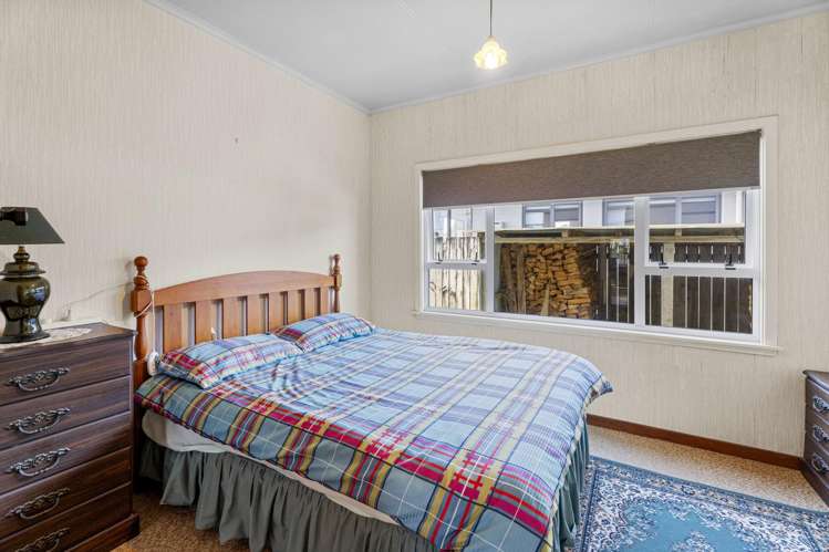 17 Tasman Street Opunake_13