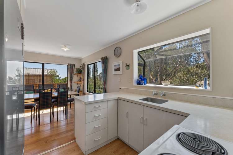 49 Thompson Terrace Toi Toi_4