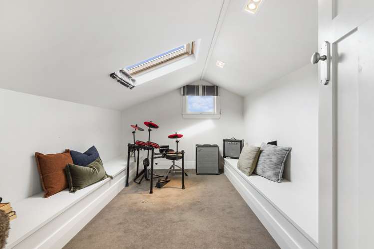 21 Jubilee Avenue Devonport_16