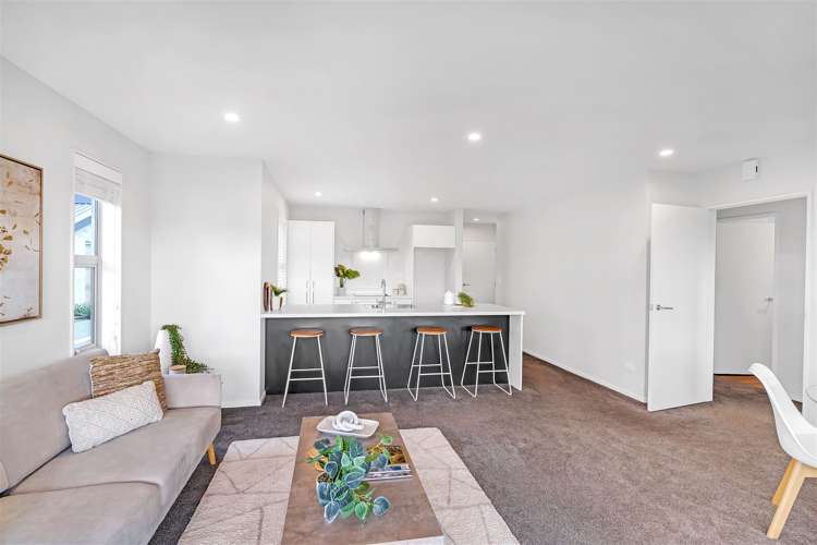 9/3 Nyoli Street Northcote_7