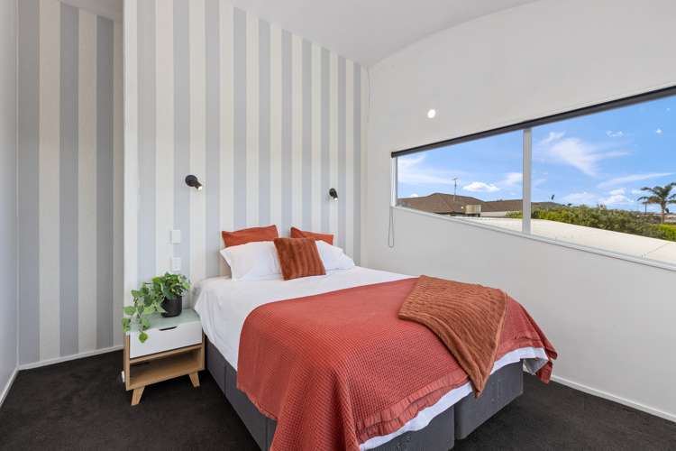 121 Tauranga Place Orewa_12