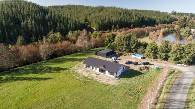 17 Flaxmore Road Upper Moutere_13