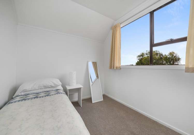 9 Atwood Grove Churton Park_17