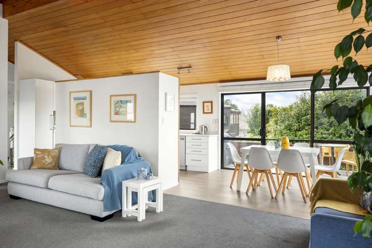 2/11 Faulkner Road_4