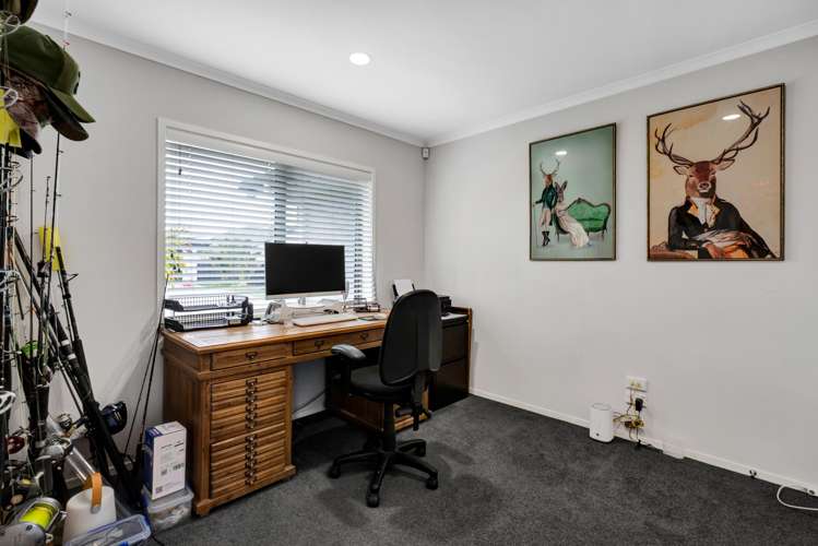 3 Condor Crescent Bell Block_27