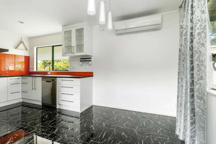 20a Pine Street New Lynn_4